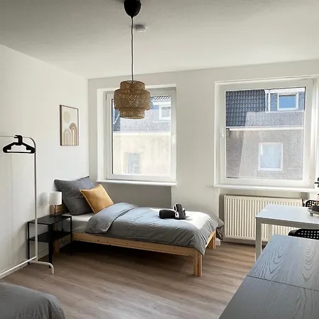 Socha Zuhause Auf Zeit, Monteurwohnungen In * רמשייד